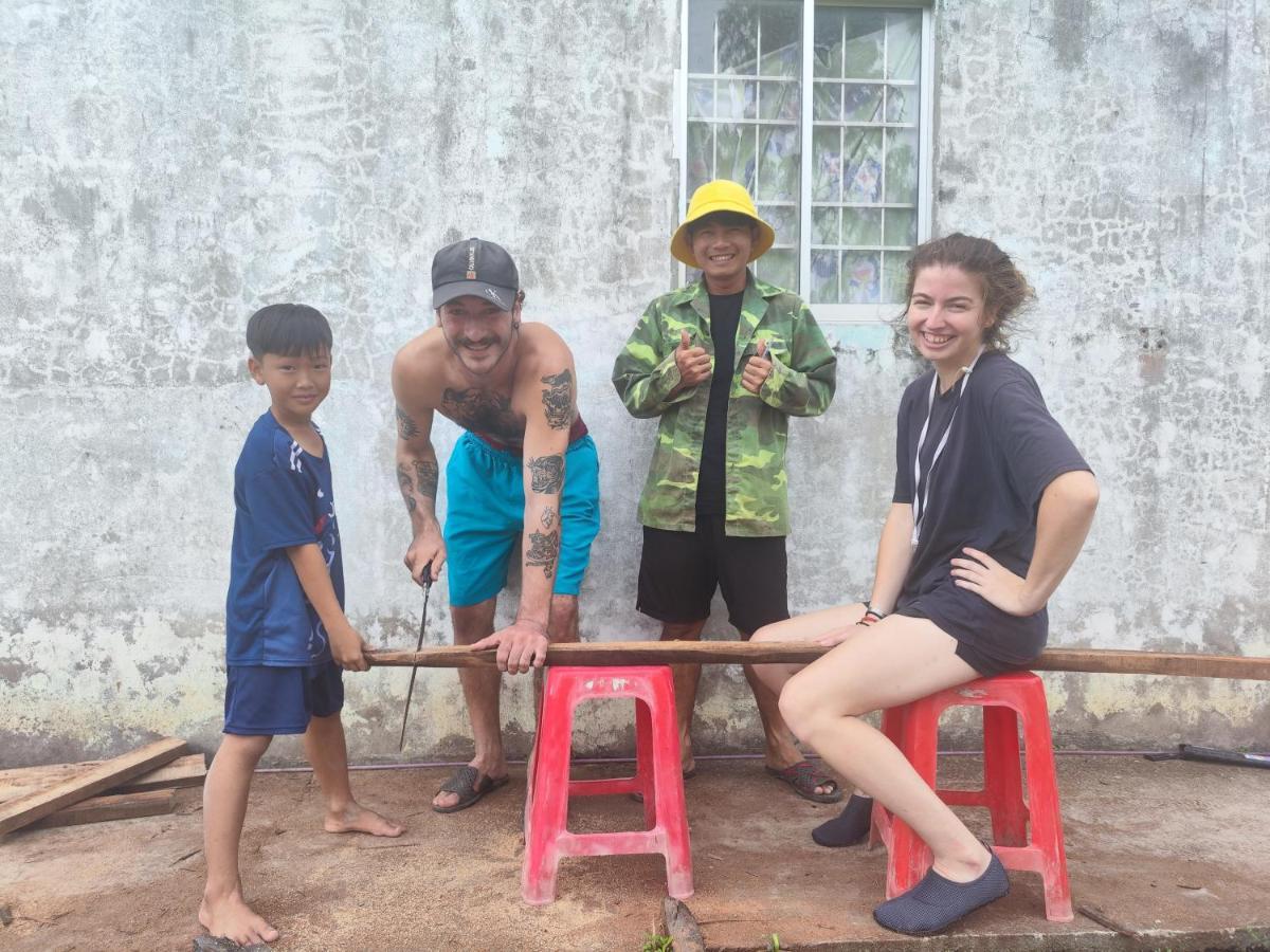 Ba Ngoai Homestay Cà Mau Exterior foto