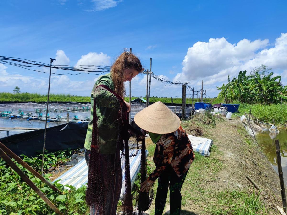 Ba Ngoai Homestay Cà Mau Exterior foto